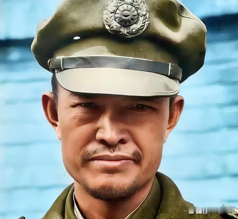 赵世铃，他是阎锡山晋绥军系统的高级将领，曾任太原绥靖公署参谋长等职。

1949