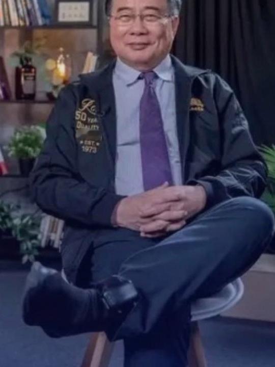 台湾的“蔡正元”被戴上了电子脚镣，是跟他长期坚定主张两岸统一的立场有关吗？
是的