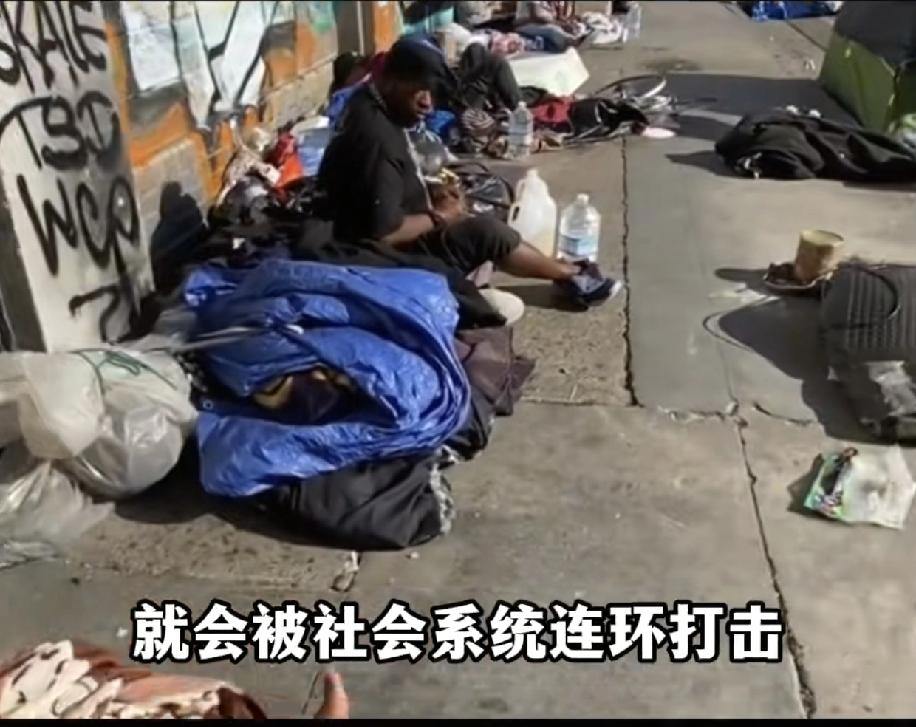 不要笑话人家老美的斩杀线，我们有口号大不了回家种地，但是你要有地种啊!
现在发现