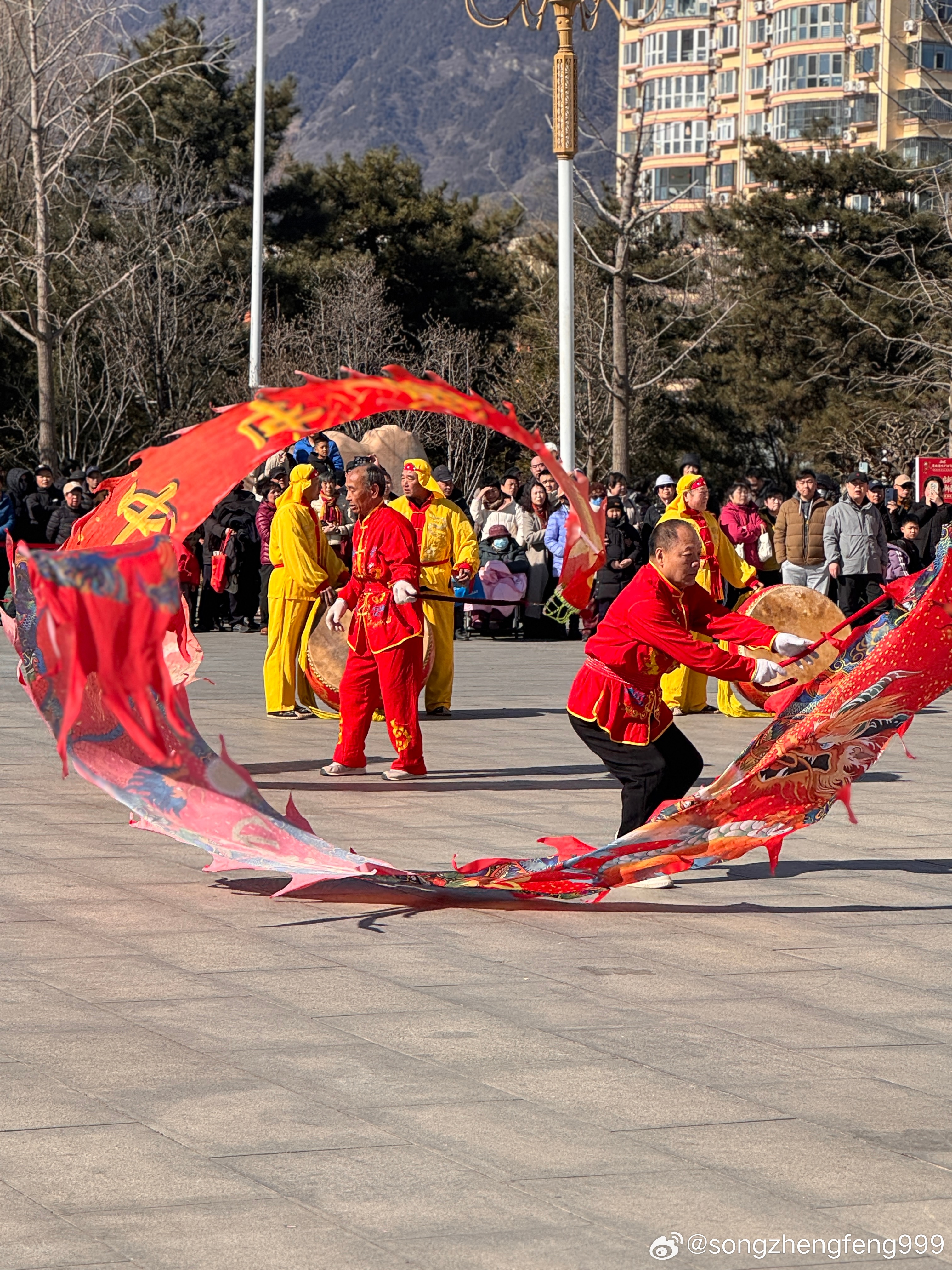 永定楼下的非遗中国年 摄影