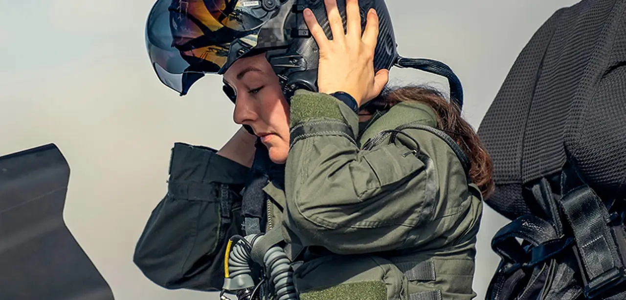 幂谈天下烽火问鼎计划 美国宣布正在将F-35升级为第六代战斗机。洛克希德·马丁公