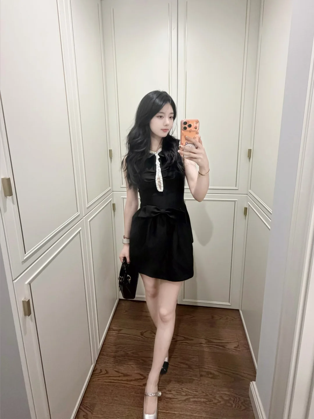 好显瘦的约会小黑裙🫖🎶