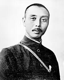 1925年12月29日，冯玉祥命令鹿钟麟杀掉徐树铮，鹿钟麟接到指令后，感到兹事体