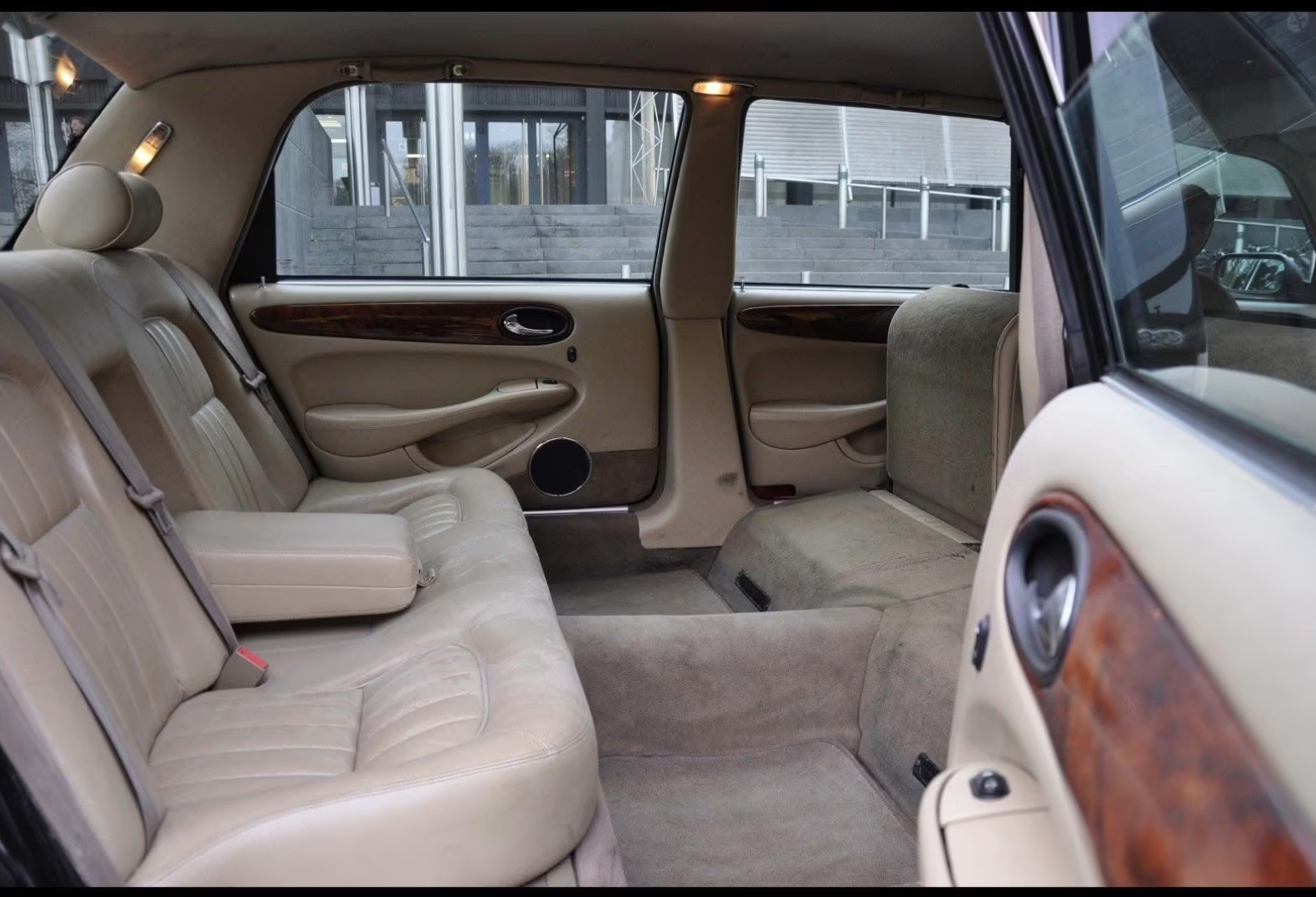 好车分享 Daimler super 8，这不是捷豹XJ，这是戴姆勒超级8，基于