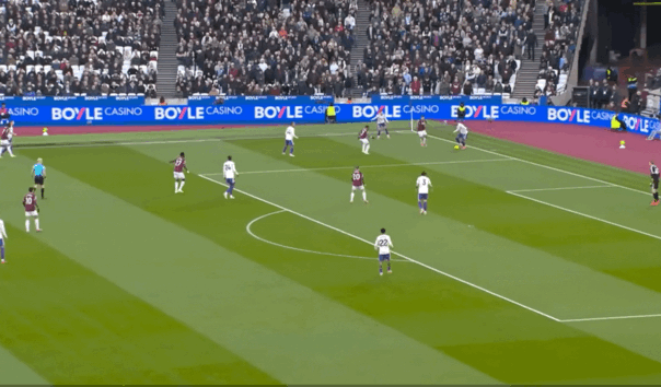 英超第16轮 西汉姆联2:3阿斯顿维拉马特乌斯·费尔南德斯开场30秒进球 