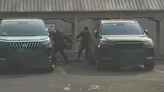 #不就是拔河么# 这就是mega失败的原因：产品经理定义的高净值人群并不愿意参加
