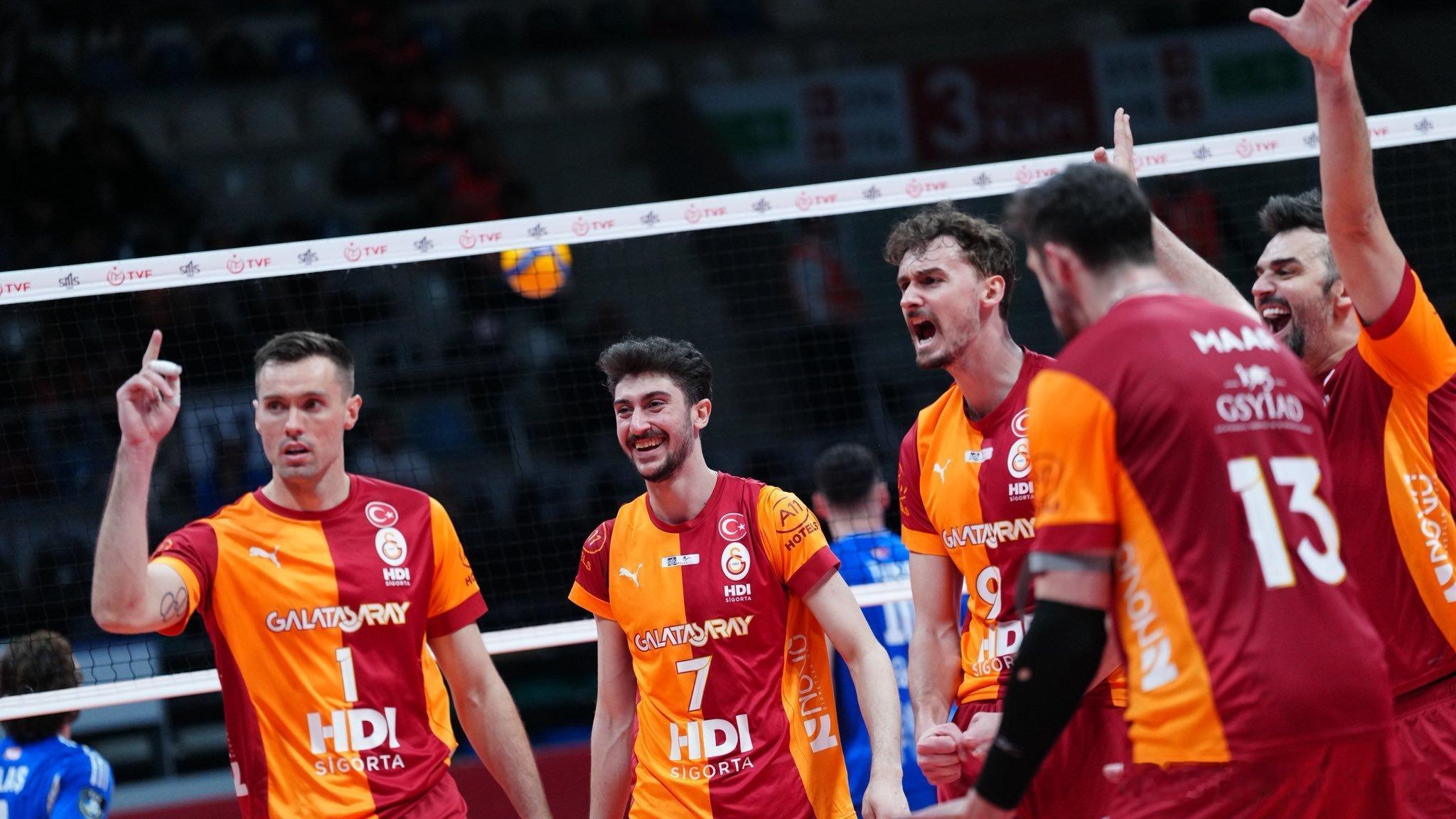 排球 🟡🔴 加拉塔萨雷男子排球队计划将其预算增加约1.5倍📍 2025年6