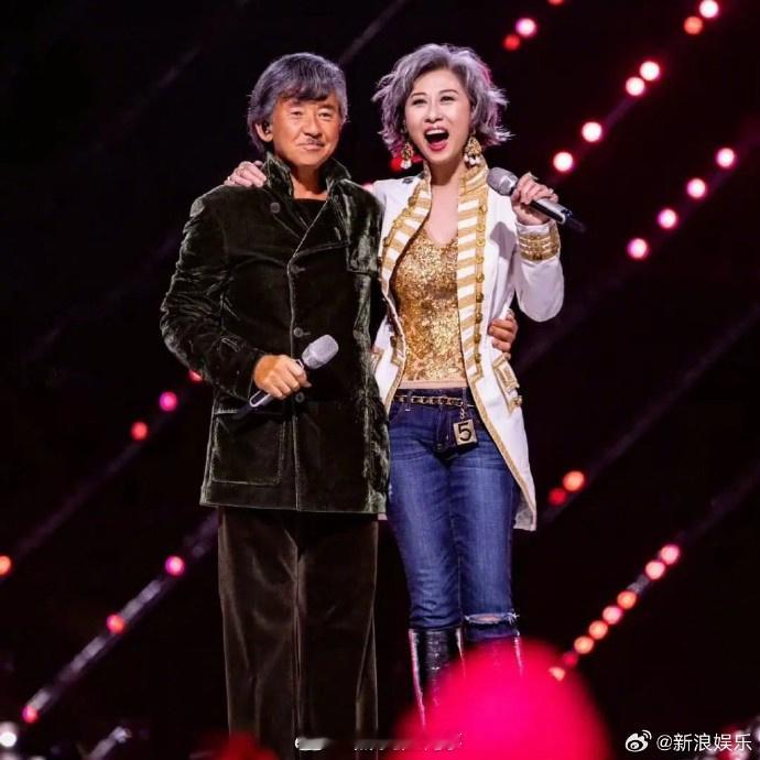林子祥叶蒨文分房睡林子祥叶蒨文谈婚姻生活 据港媒，林子祥叶蒨文近日受访时罕见透露