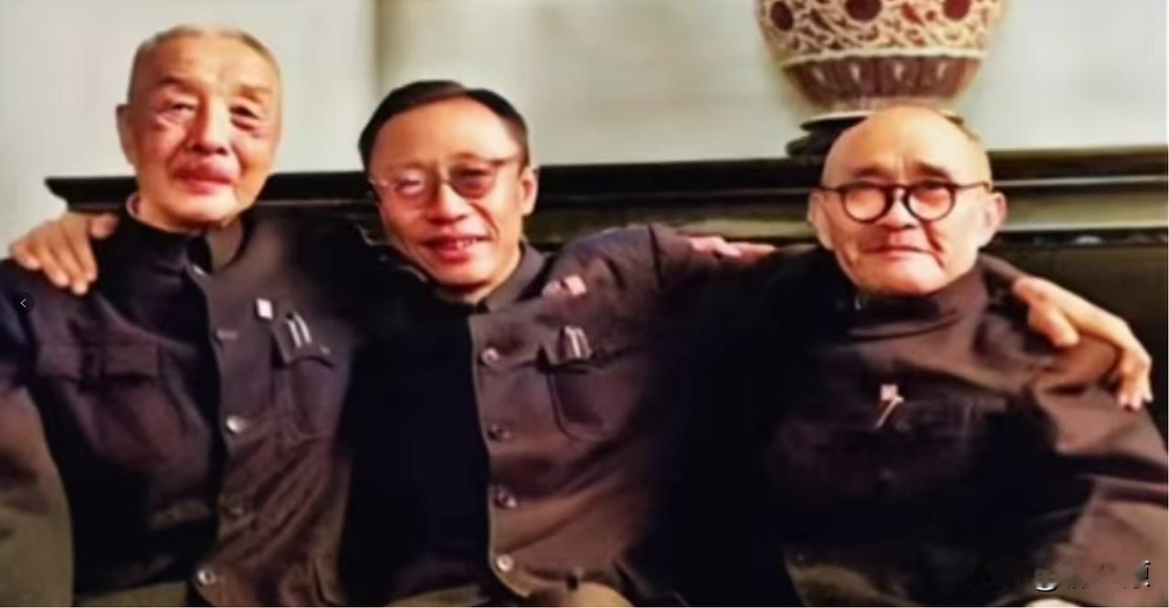 为什么说溥仪想要改变风评，就和呼吸一样简单？

捐躯赴国难，视死忽如归，对中国人
