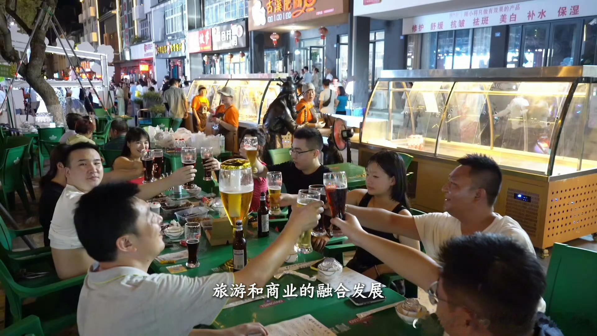 中国巴中正芳华巴中的N种打开方式 沉浸式体验巴中魅力！挥桨逐浪畅快十足，踏访红色