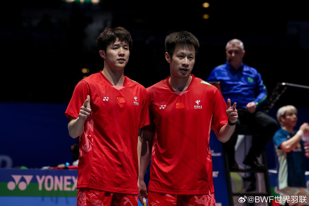 2026亚洲羽毛球锦标赛战报：

何济霆/任翔宇 21-16, 21-17 相泽