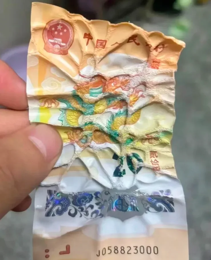 塑料钞的优缺点