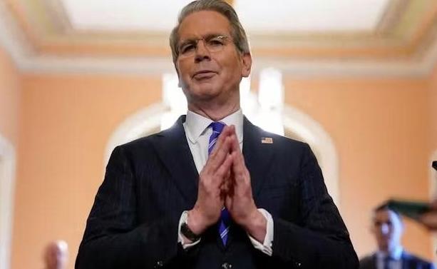 欠中国的钱，委内瑞拉不还了？美财长：中国已无法再获得委石油。贝森特没有想到，自己