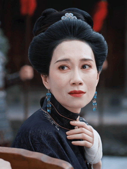 温峥嵘进步好大温峥嵘这次二公太让人惊喜了。哪怕基础弱，也认真对待每个动作每句歌词