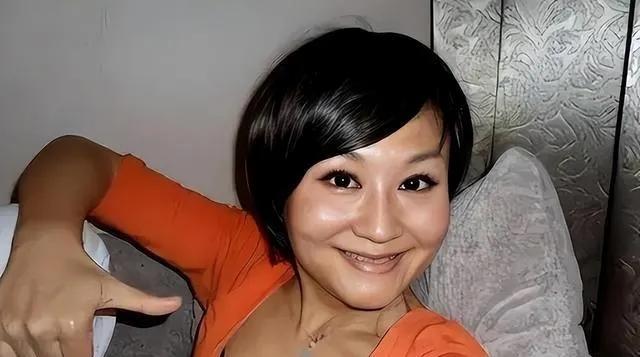 曹晴远嫁美国被虐：是豪门梦碎，还是贪念作祟？

央视前女主持人曹晴远嫁美国富商后