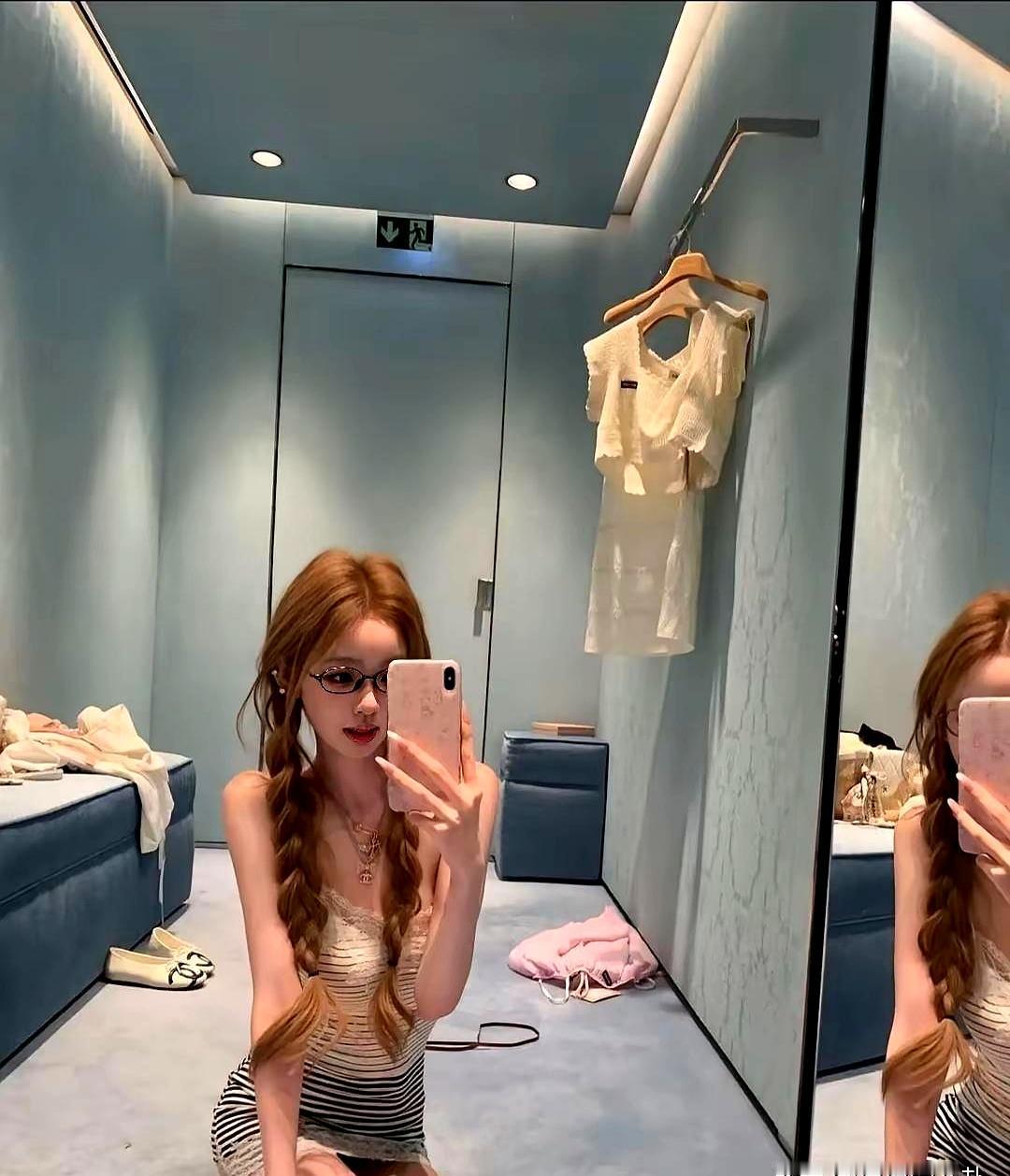 谁能想到，换女友像换衣服的王思聪，这回竟然被一个江苏普通工薪家庭的姑娘给“收编”