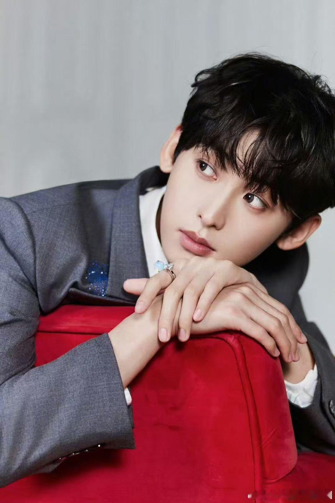 孟佳高瀚宇唐九洲hi6直播摇人 全员卖力摇人拉票，hi6直播氛围拉满，快来为他们