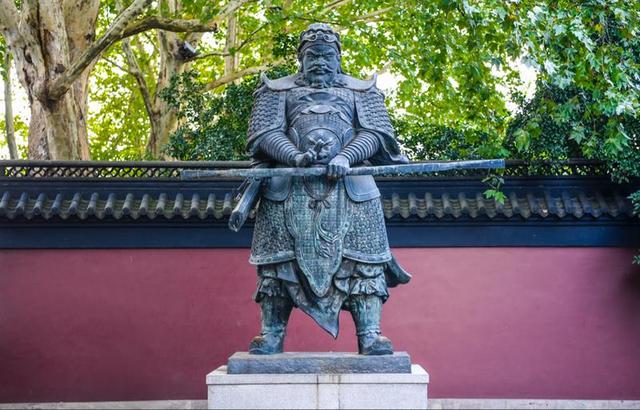 绍兴是曾经的东南圣地和都城，杭州那时连贵族都不屑去住？
萧山曾是绍兴的、余姚也划