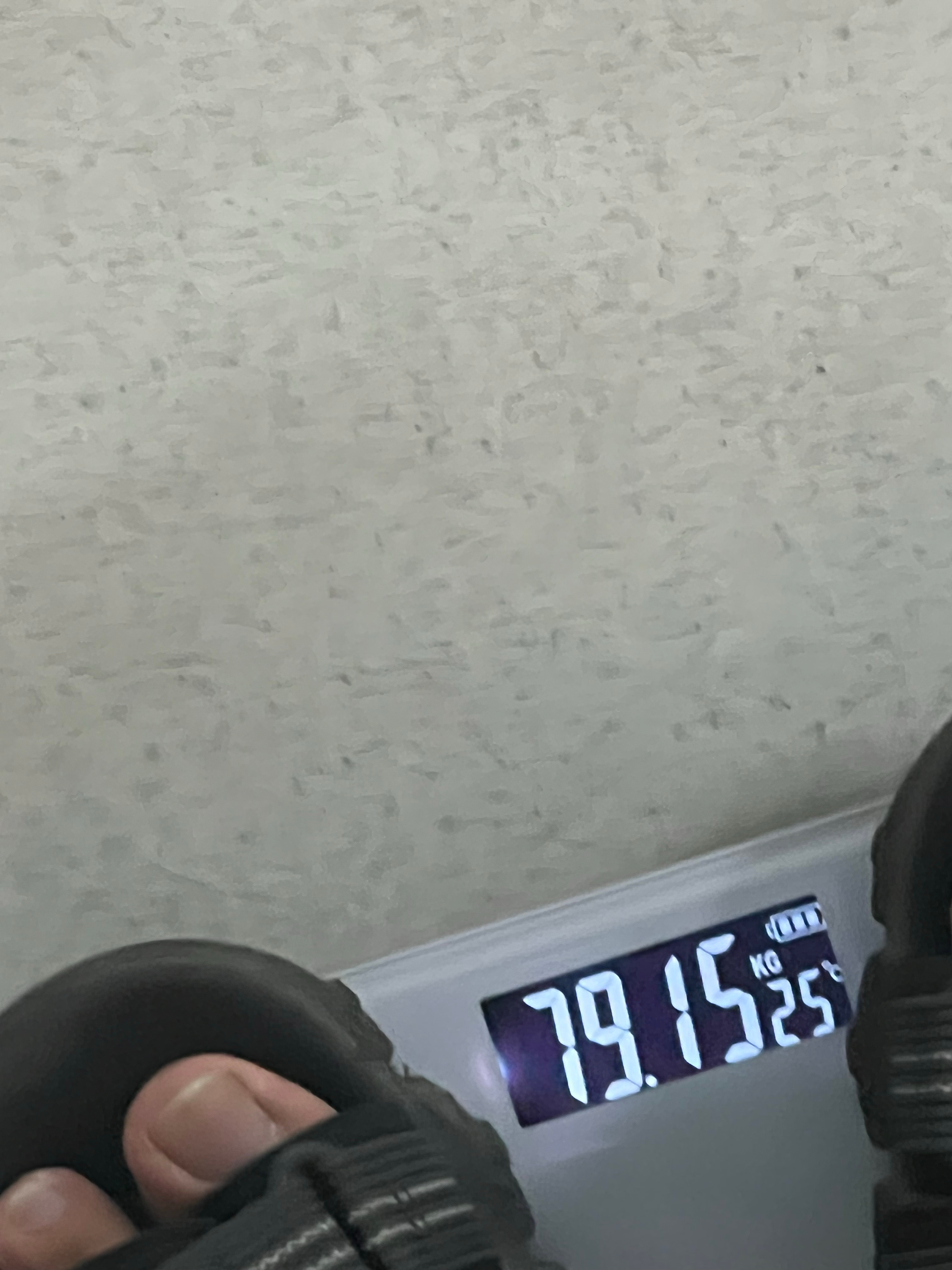 体重管理：控制在75kg以内 ​​​
