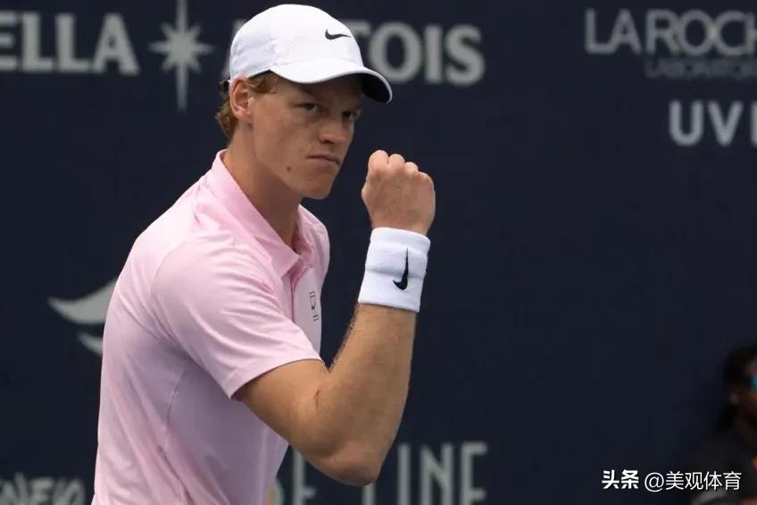 辛纳（Jannik Sinner）击败莱赫卡（Jiri Lehecka）夺得他的