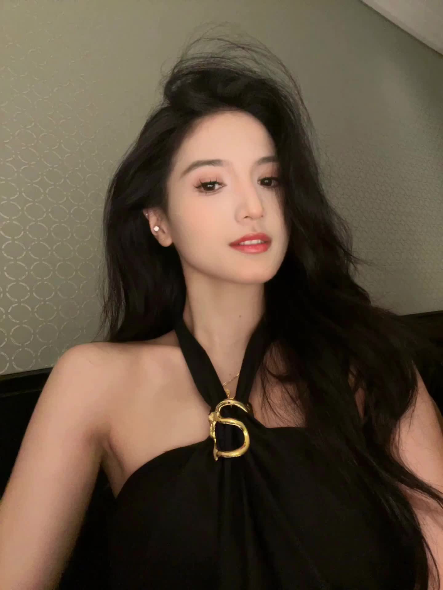 内心不种满鲜花 就会长满杂草