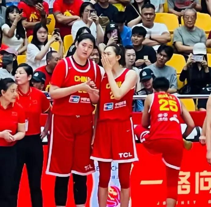 无愧大师！巩晓彬点评张子宇 欲打造世界第一中锋 就减重给出建议，对于女子篮球来说