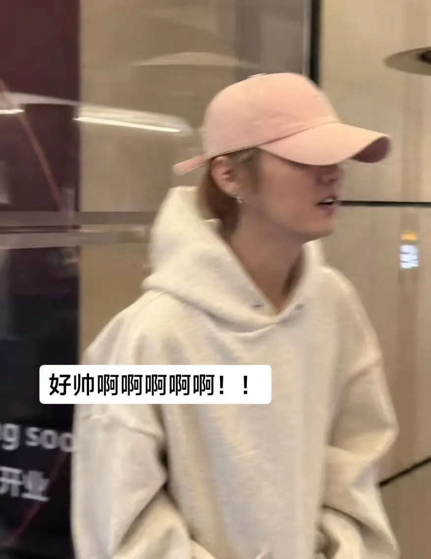 又看见宝宝真的很开心！！