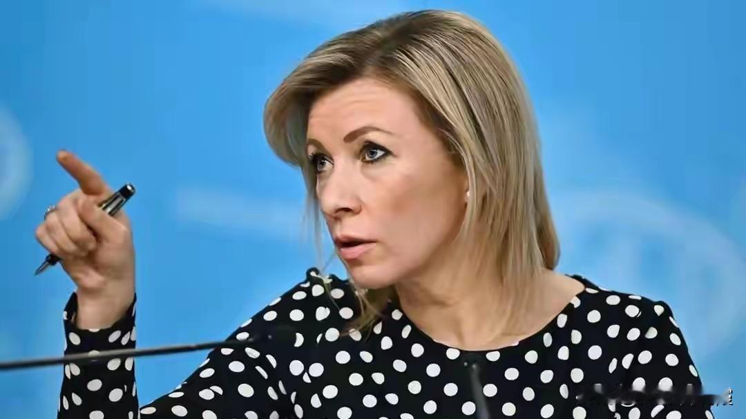 导弹虽迟但到！高市惹下大祸，普京通告全球：对日本不再手下留情