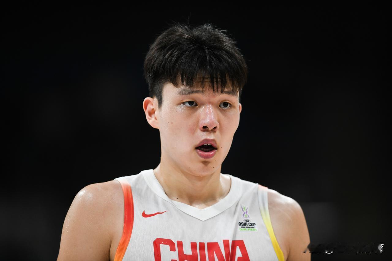 别再指望杨瀚森了，他不会回来，也回不来！
后天就是男篮世预赛中国男篮对阵日本男篮