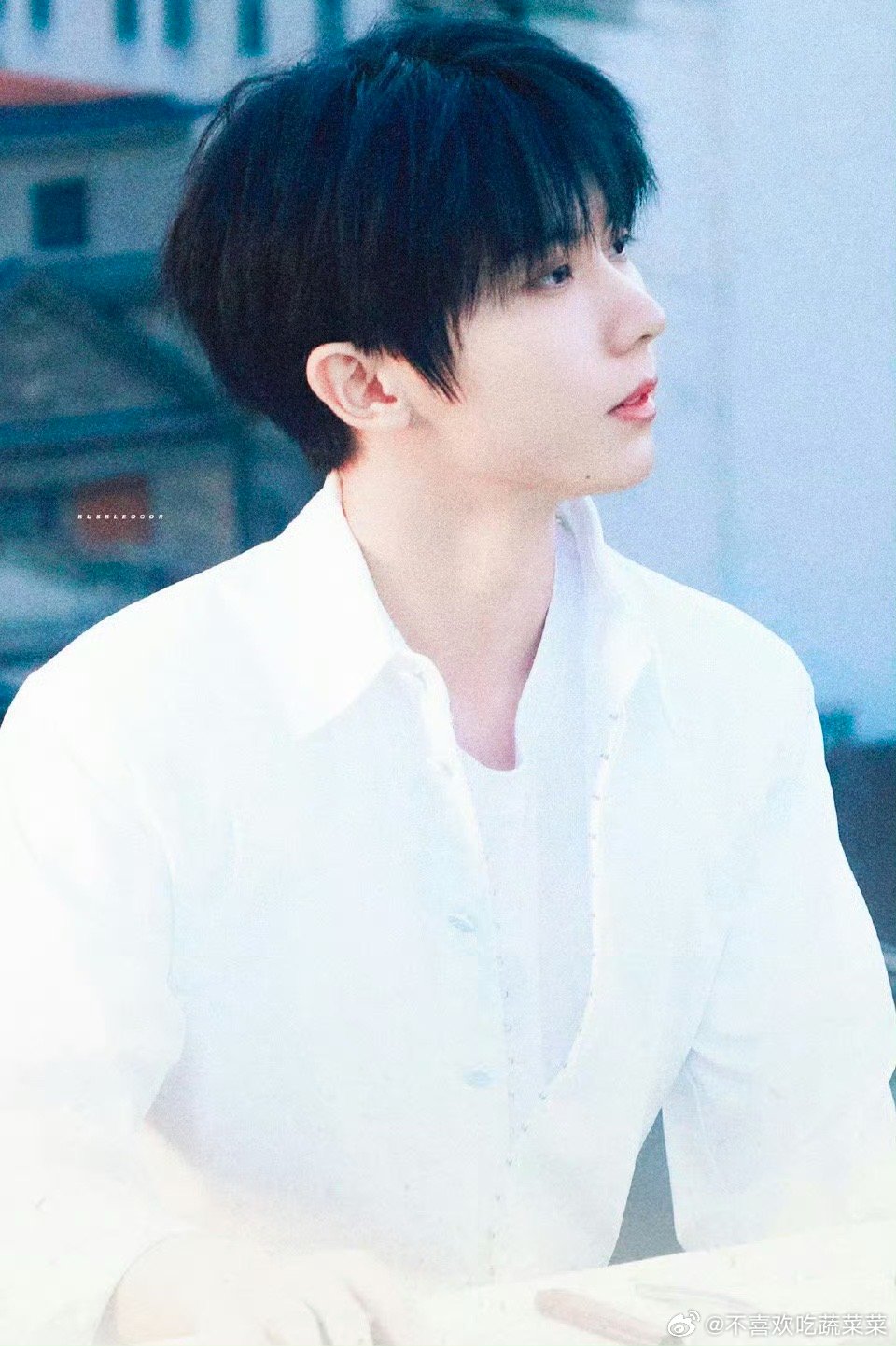 有故事感吗？时代少年团演唱会剧照海报 ​​​