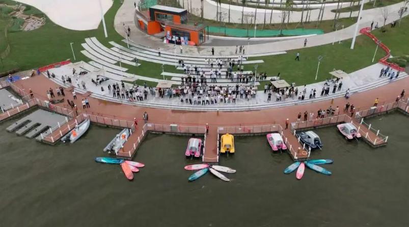 【南沙国际金融岛水上乐园盛大启幕！未来会有沙滩】南沙不仅有国际金融岛足球公园~！