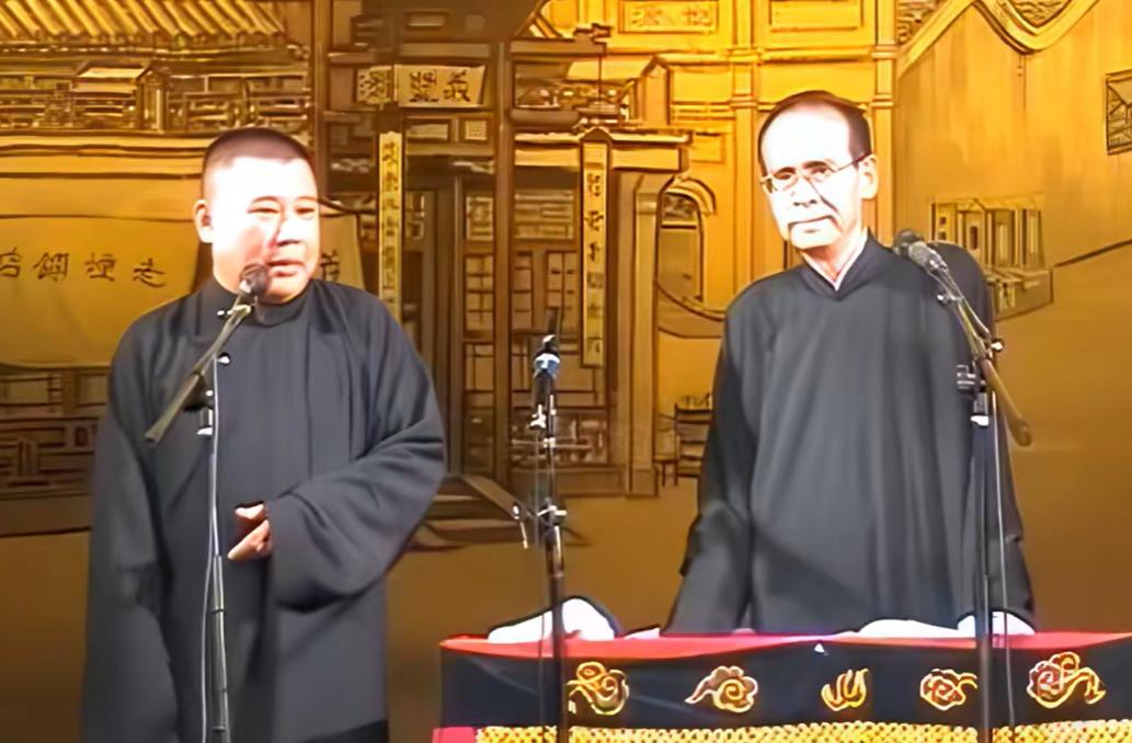 现在郭德纲处境很微妙，真该静下心好好想想自己接下来该怎么走。论声望，他就是如今相