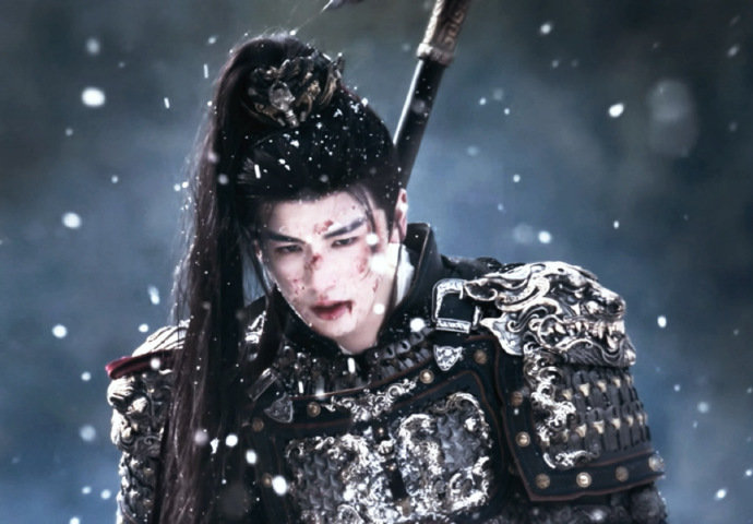 张凌赫每一帧都是仙品 逐玉人生镜头这块 逐玉人生镜头这块属实拿捏住了呀，张凌赫每