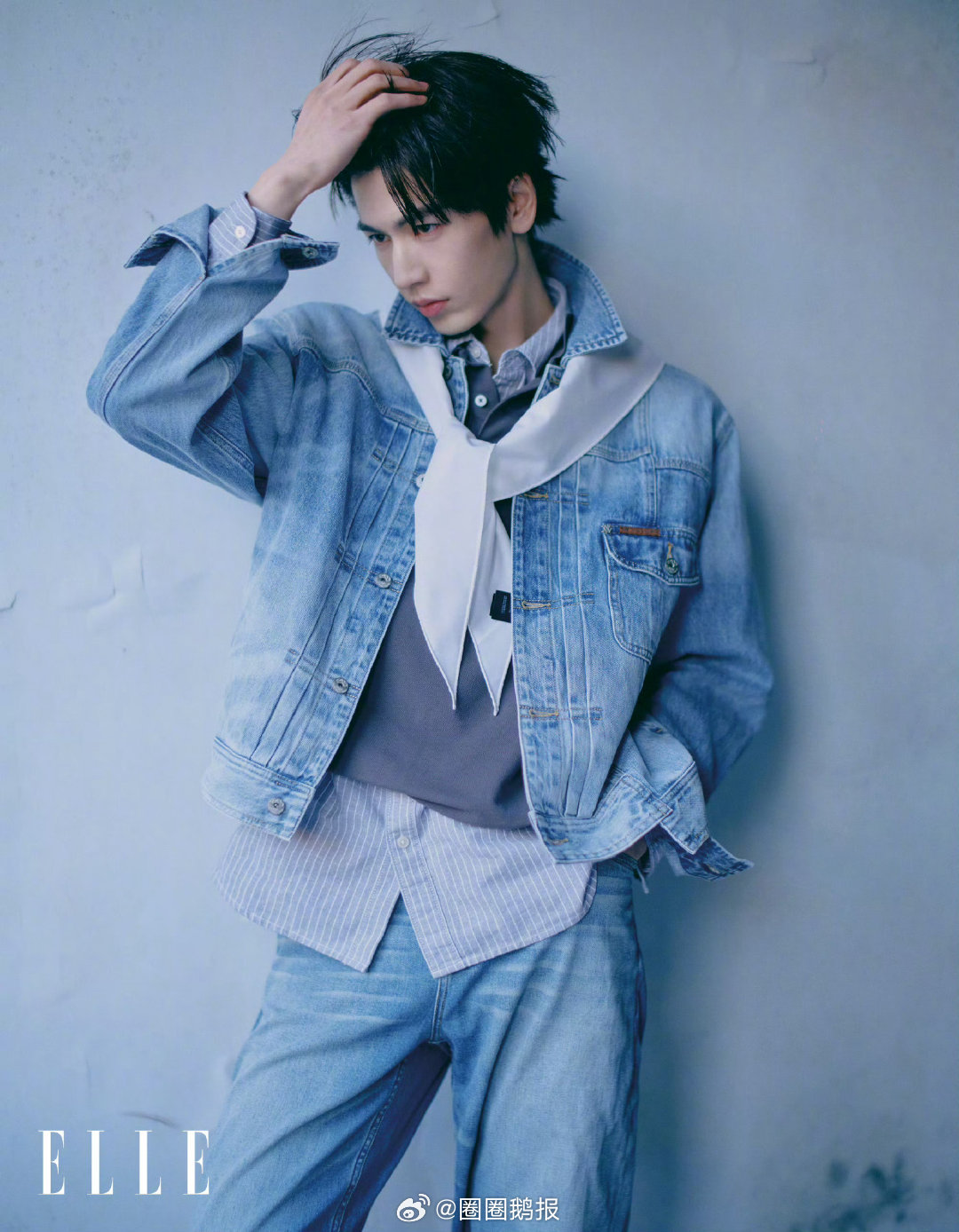 张凌赫美貌就是时尚圈最好的通行证张凌赫杂志帅就够了具象化了，每一张都好好看！ 