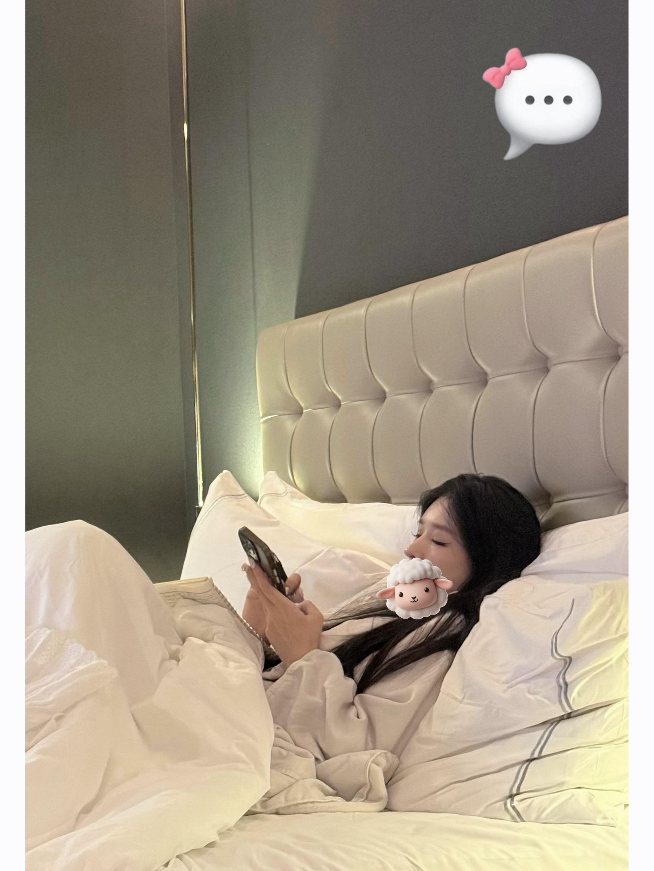 不好好工作是要被抓去结婚的 下班要用跑的