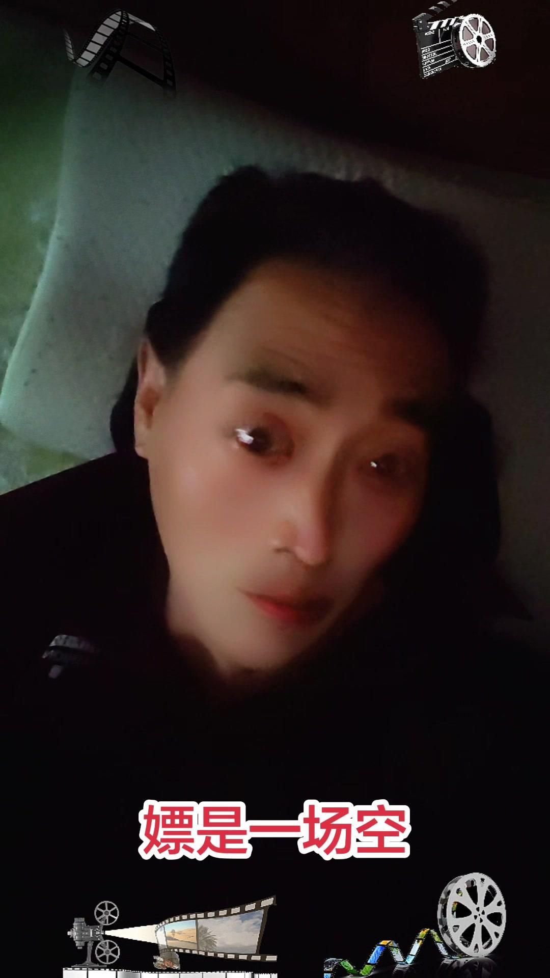 🎈这“佛系人生”我先躺为敬！别人在卷，我在躺；别人在奋斗，我在和床谈场恋爱。大
