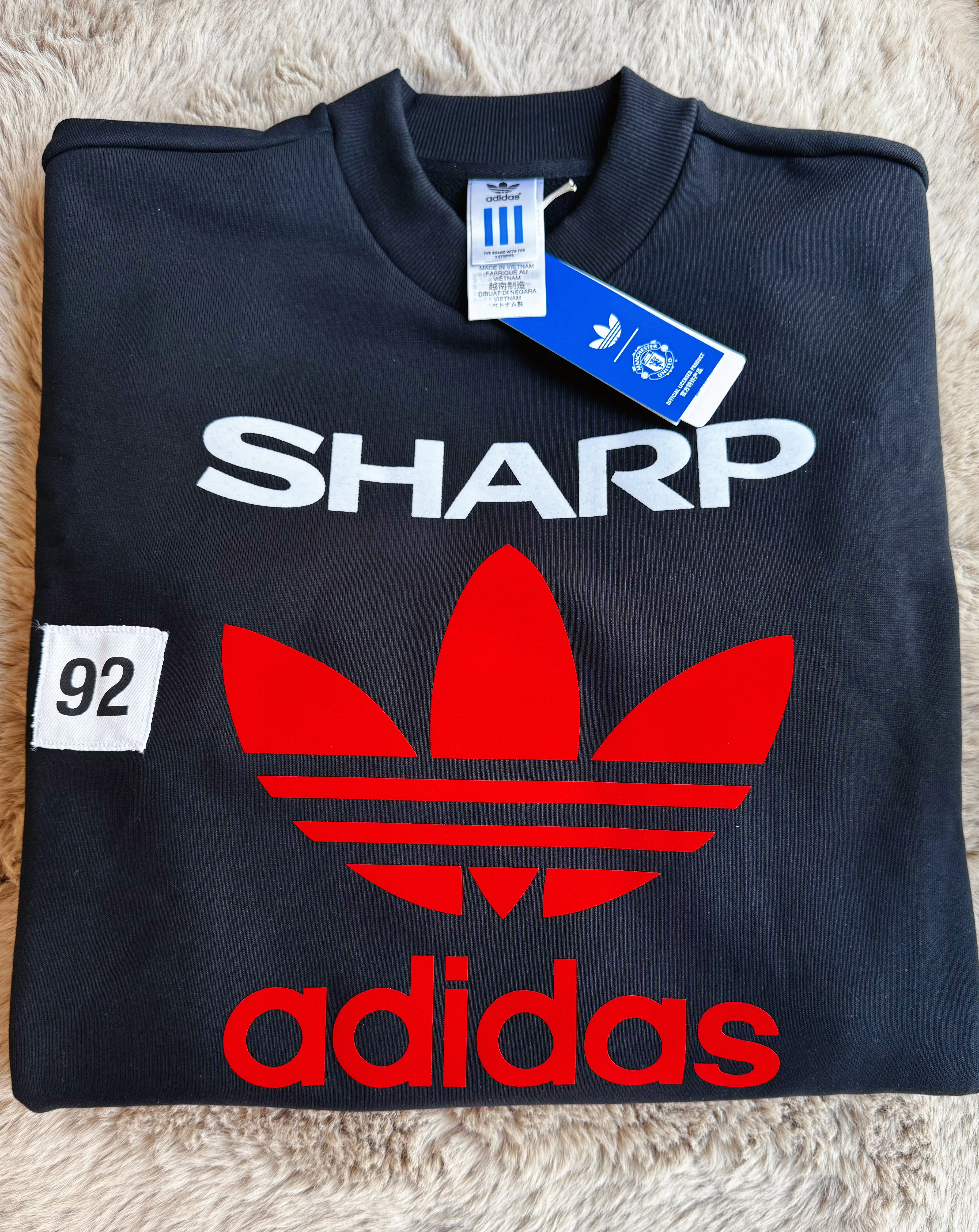 曼联92款经典复刻系列第一时间到手！感谢复古球衣致敬曼联俱乐部黄金年代与当年联赛