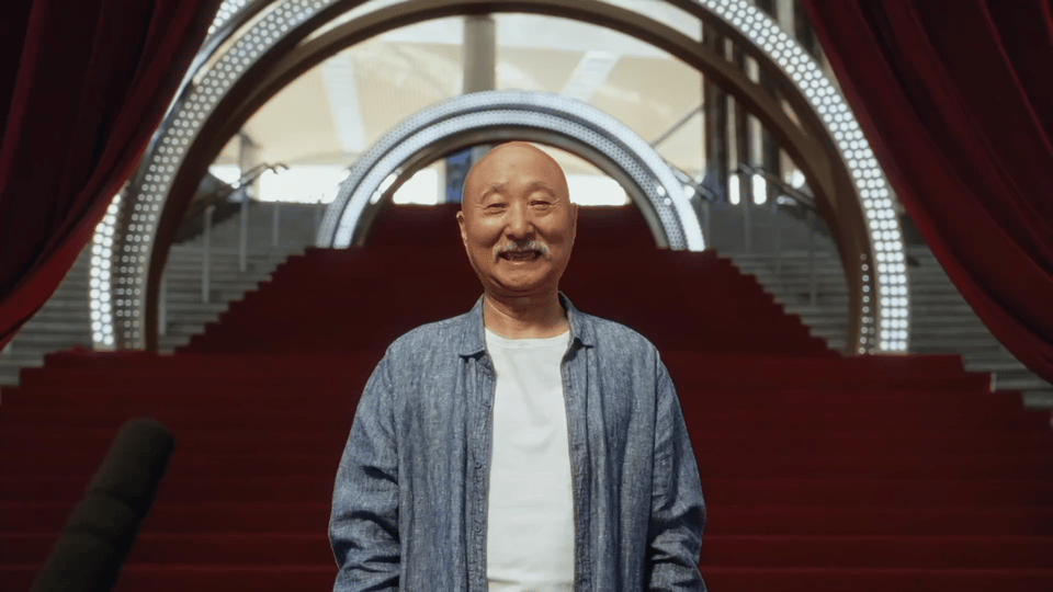 陈佩斯说70多岁正是闯的年纪 被陈佩斯圈粉！70岁还拼在演艺一线，这对舞台的热爱