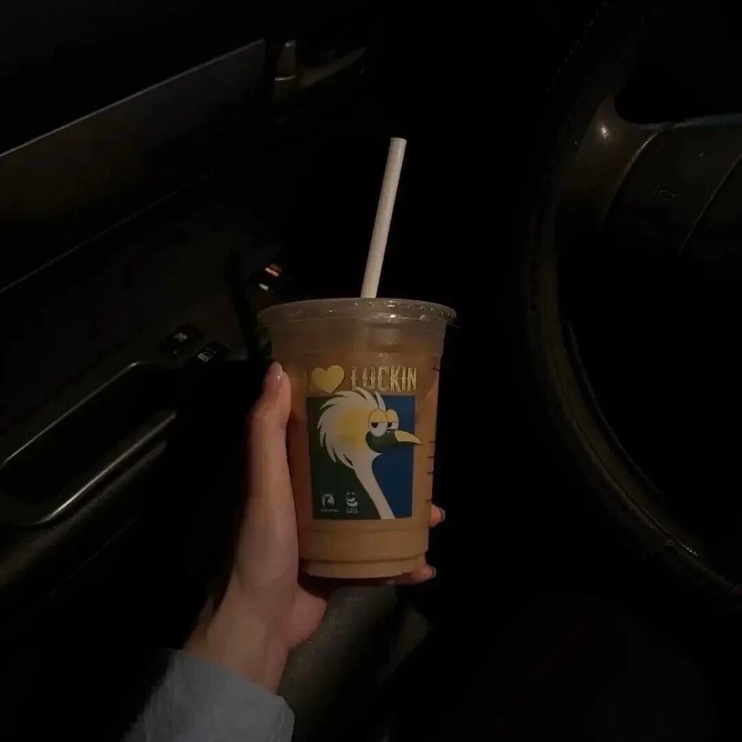 你们搞暖昧的时候小心点 别搞到我老公了 他没公开我 ​​​