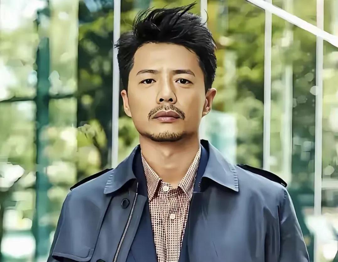 段奕宏中年失业无戏可拍，不是演技不够，也不是因为他的年龄大了


段奕宏最近确实