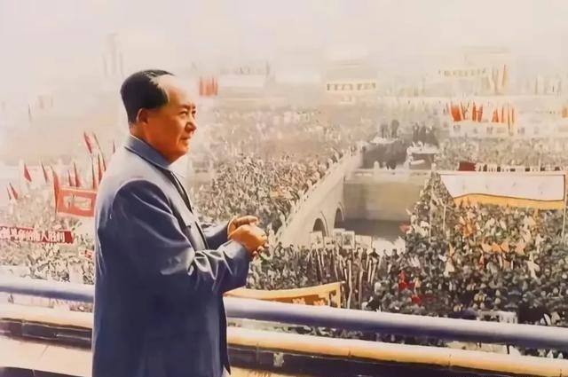 蔡正元讲毛主席是20世纪全世界最伟大的战略家，此言非虚也。特别是毛主席在晚年的两