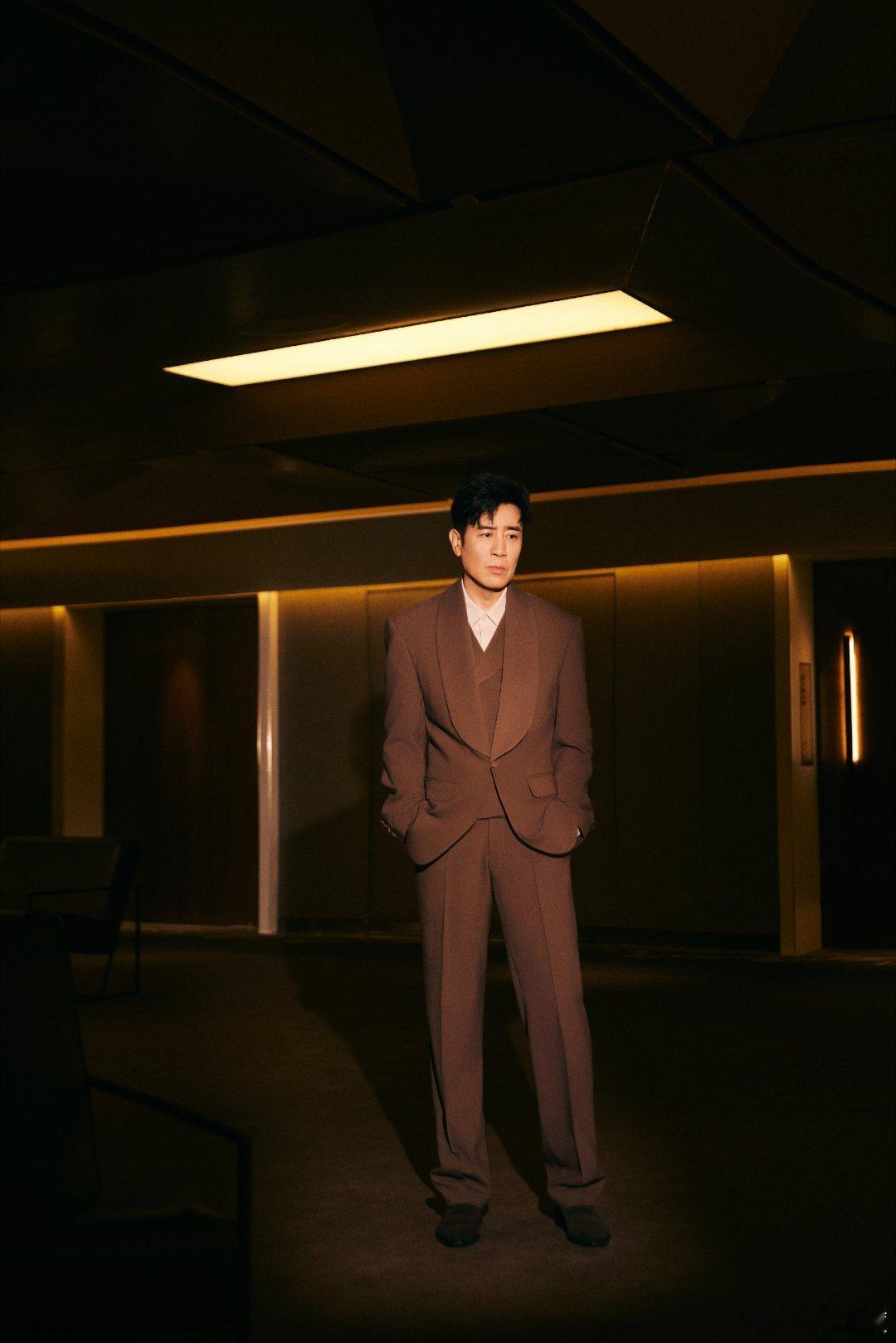 于和伟特别出演重器盼与袁亦方相见，于和伟特别出演重器，演绎拓荒者的坚守，传递法治