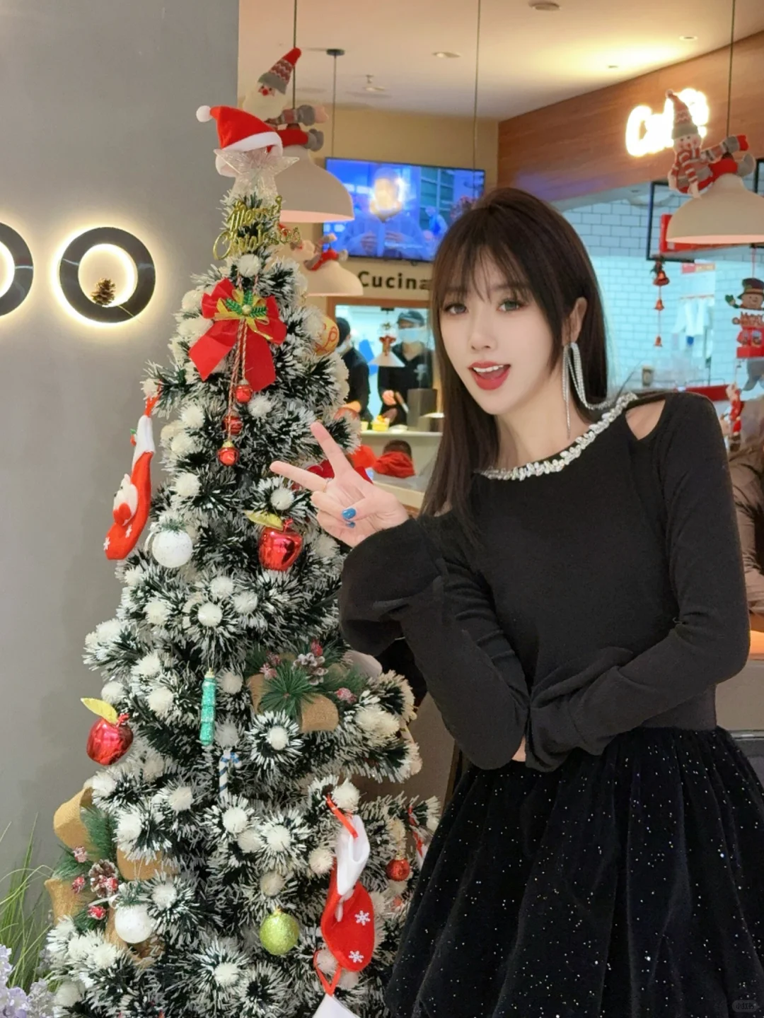 ☃𝗖𝗵𝗶𝗹𝗹𝗶𝗻'𝗖𝗵𝗶𝗹𝗹𝗶𝗻 '♫ ♪🎵♭