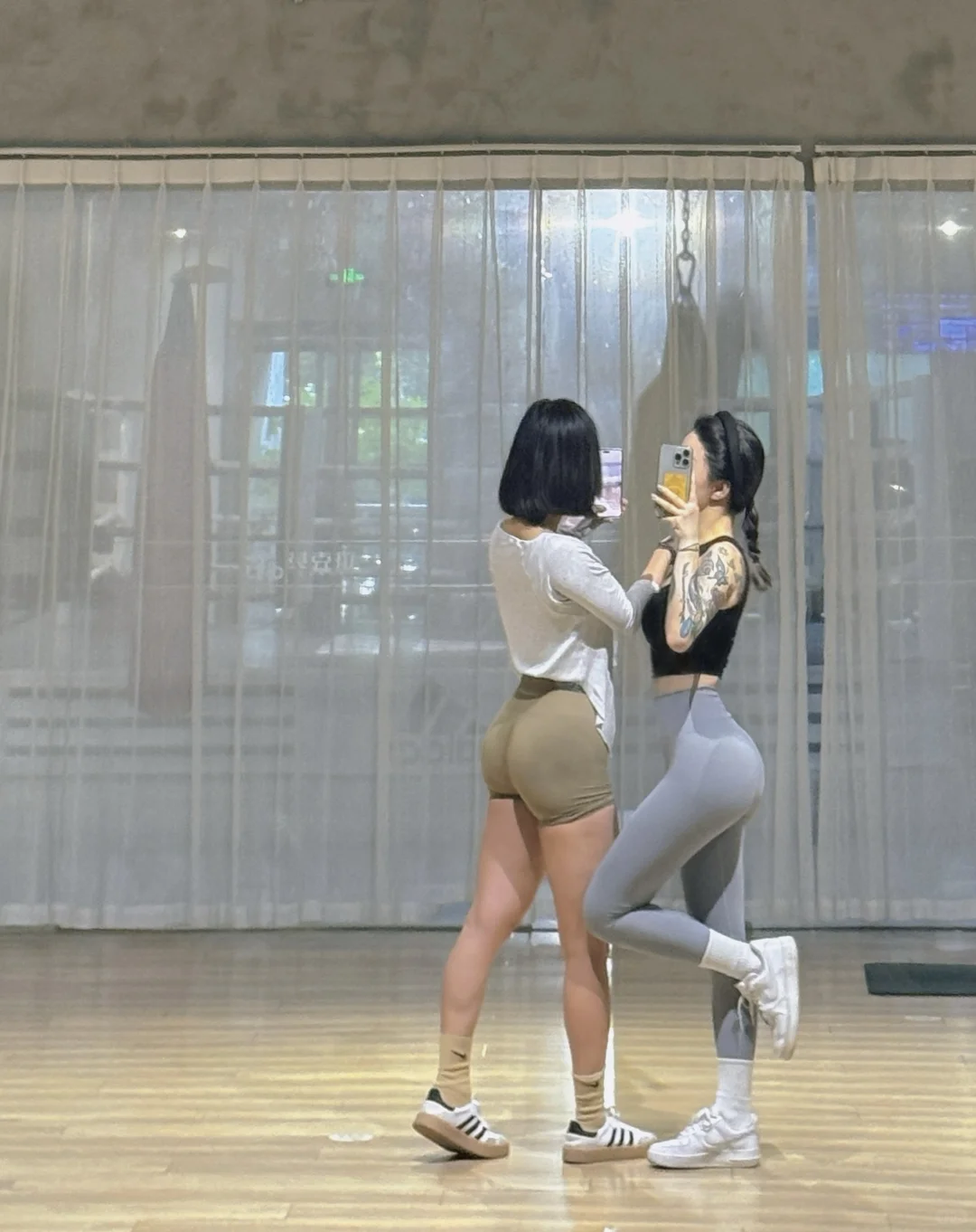 好身材要练出来 见人不如健身