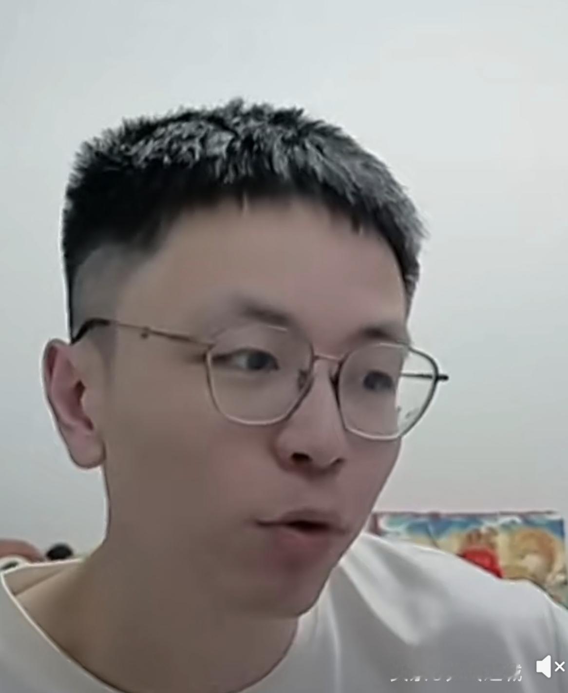 主播说:林诗栋内心当中耐心也不太足。耐心不太足，看到了一些希望。

但同时呢，临