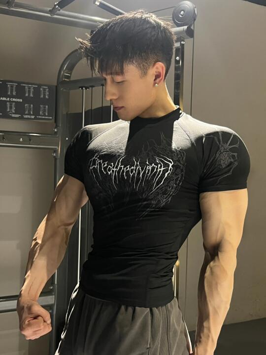 谁发明的健身