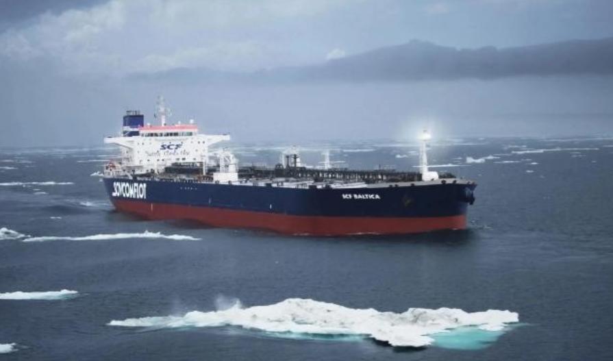 美国敢做初一，中国就敢做十五。即日起，凡进入台湾海峡的一切美国船舶，必须无条件接