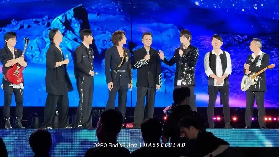 7月27日，五月天“回到那一天”25周年巡回演唱会北京站，迎来超惊喜瞬间！F4惊