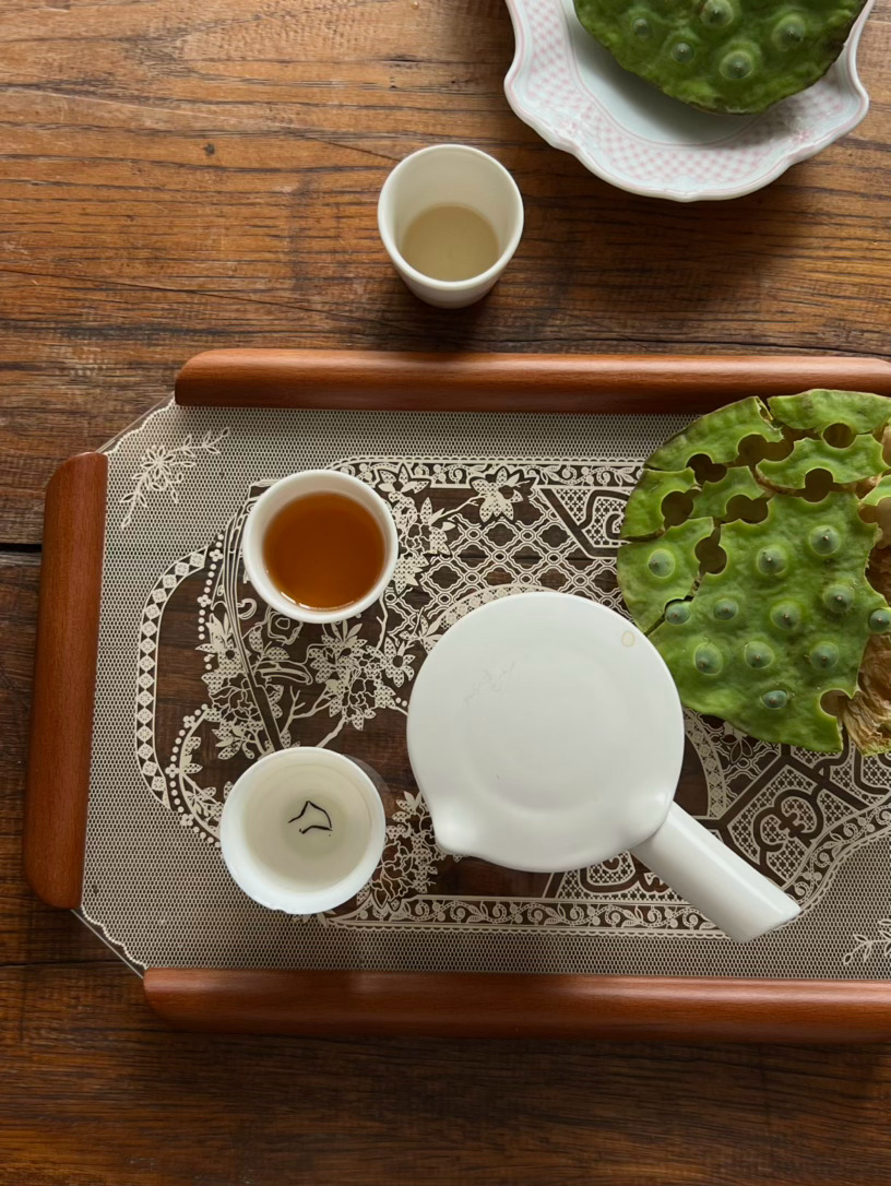 26度的阴天吃饭、喝茶、吃瓜🍉🍵🐚🛋️好好吃饭记录生活