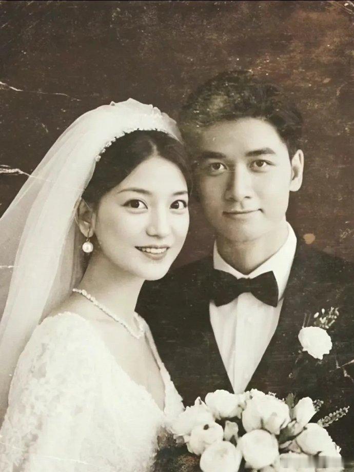 依萍和书桓的结婚后续照，觉得怎么样呢？  